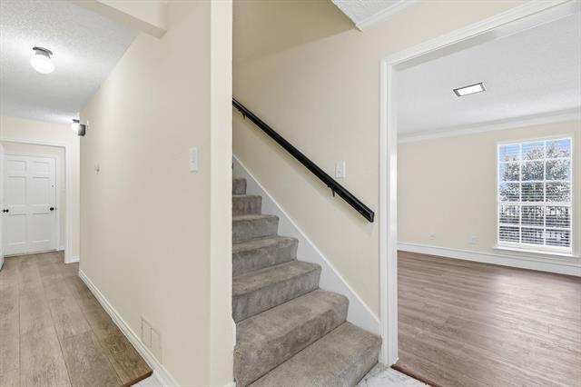 Photo - 2145 Willow Pl