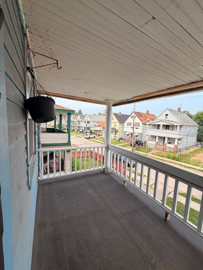 Photo - 3464 W 49th St Unit Upper