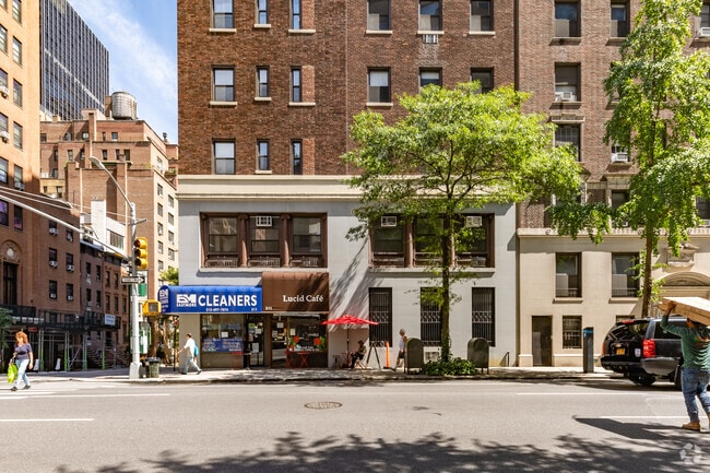 309-311 Lexington Ave - The Tatham House