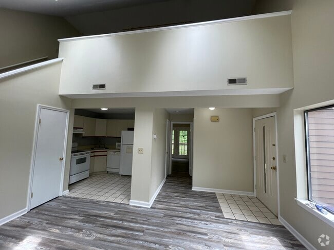 Building Photo - 55 Cross St Unit B2 Rental
