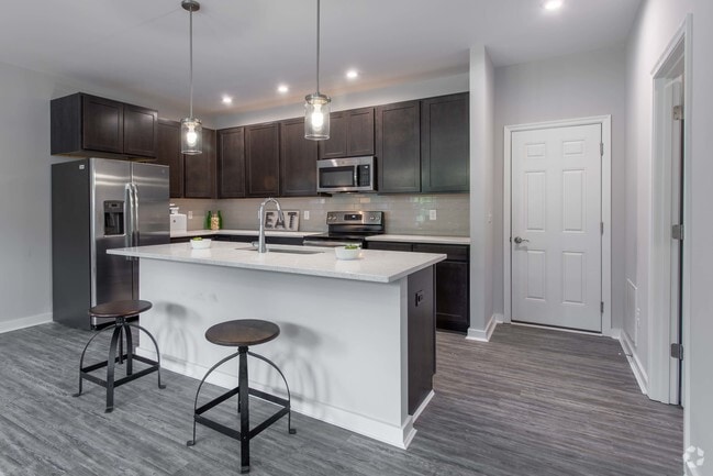 Casa adosada de 3 habitaciones y 2 baños y medio, modelo - Mason Oaks Townhomes