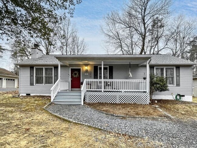 Lovely 3-Bed Home in Gated Community with ... - Lovely 3-Bed Home in Gated Community with ...