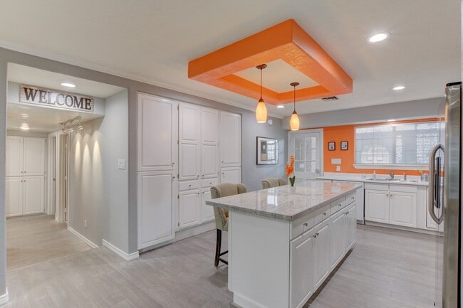 Photo - 4 BDRM 2 BATH