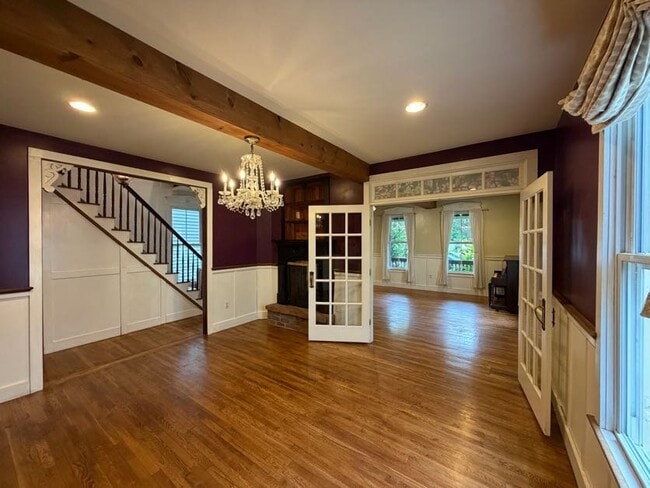Photo - 611 Randolph Ave