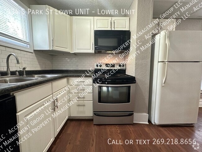 Building Photo - 934 S Park St Rental