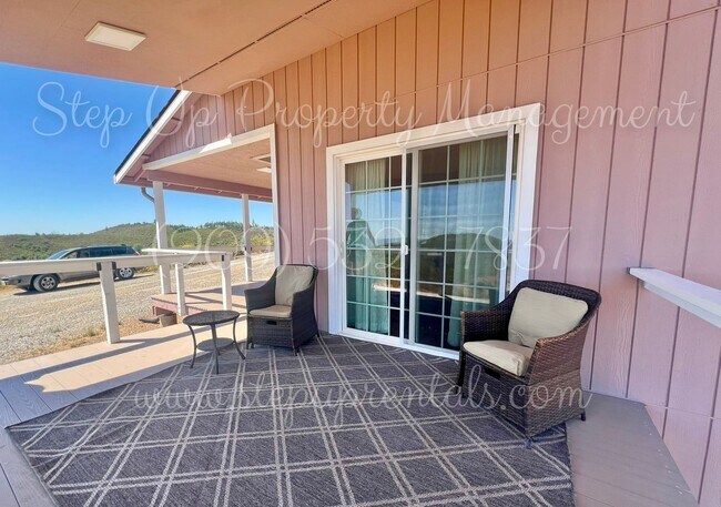 Photo - 8440 Ponderosa Way Unit B