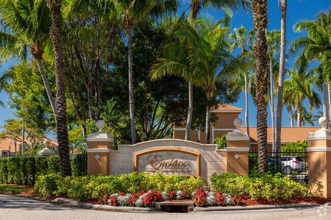 Photo - Enclave at Naples