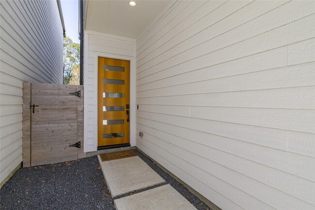 Photo - 1854 W Tidwell Rd