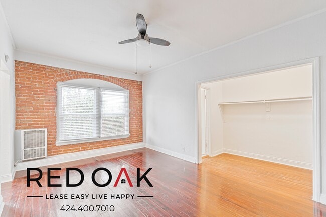 Photo - 5406 Lexington Ave Unidad 206 Rental
