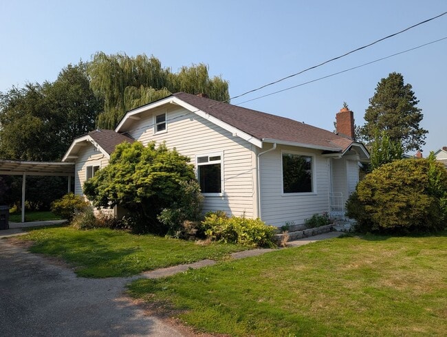 Building Photo - 1637 Cleveland Ave