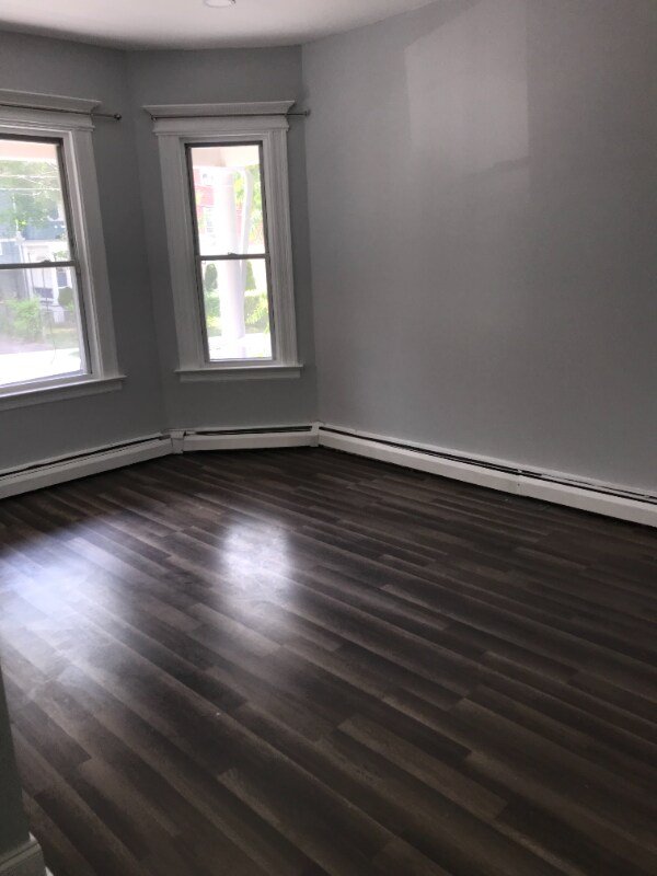 Photo - 481 Edgewood St Unit 3rd floor