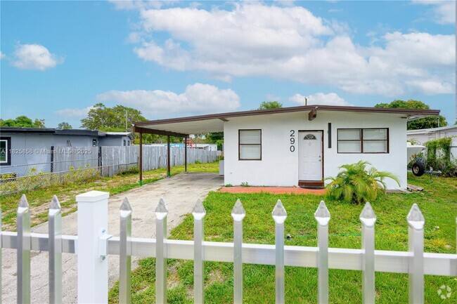 Building Photo - 290 NW 29th Ave Rental