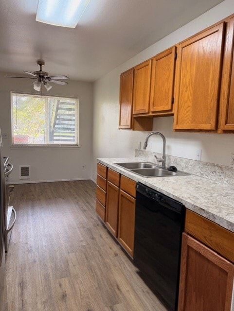 Photo - 327 S Forrest St