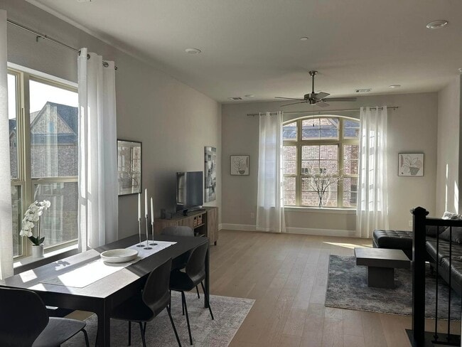 Photo - 4420 Murphy Ln