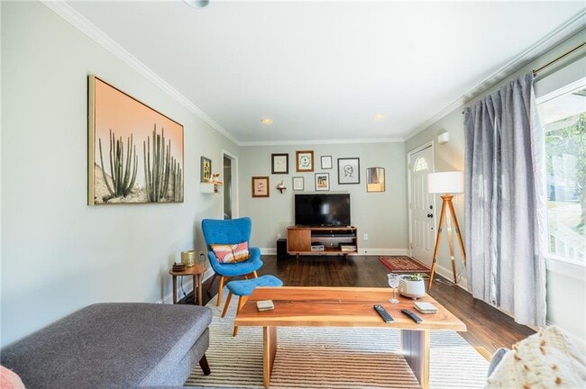 Photo - 1131 Winburn Dr