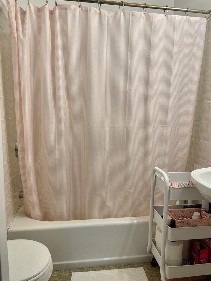 Photo - 1079 Beacon St Unidad 4