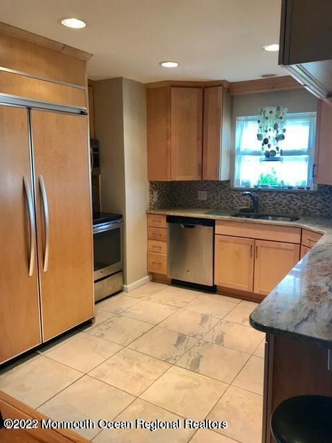 Photo - 159 Wharfside Dr