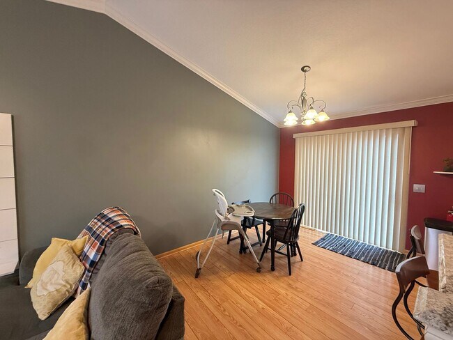 Photo - 331 Brookestone Dr SE