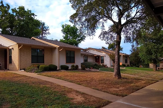 Photo - 1001 Pecan Valley Dr Unidad #1001