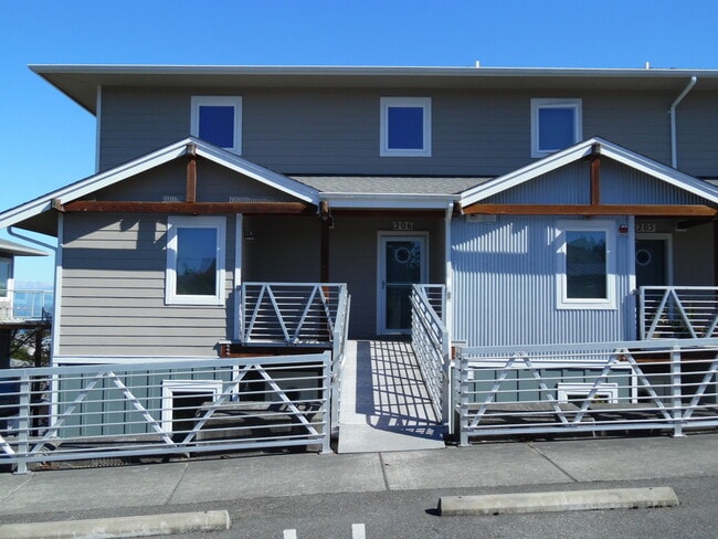 Building Photo - 3706 Portage Ln Unit 206 Rental