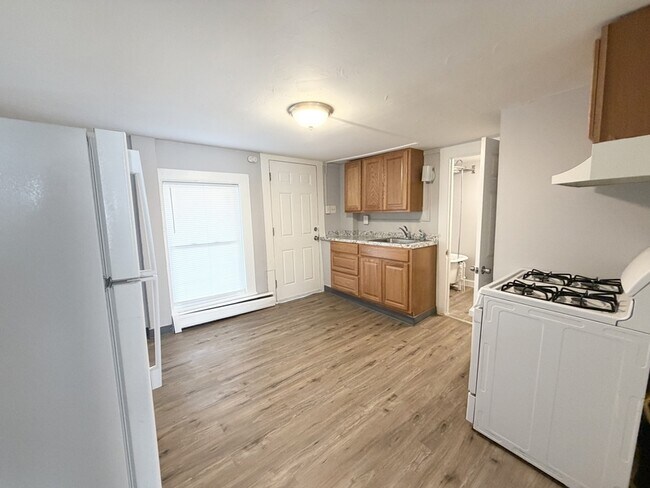 Photo - 12 Cottage St