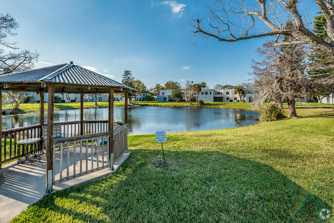 Building Photo - Aventine at Daytona Beach Rental