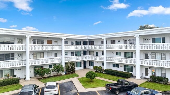 Photo - 2454 Australia Way E Unit 32