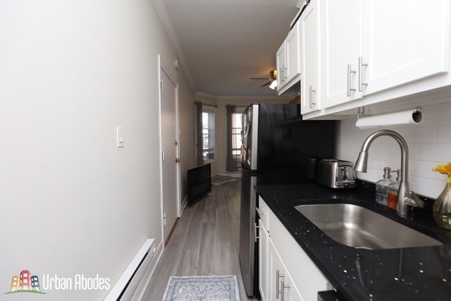 Photo - 655 W Roscoe St Unit M04B