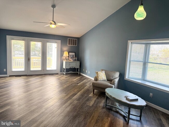 Photo - 8013 Bridgepointe Dr