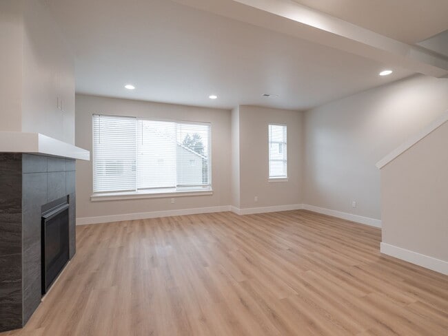 Photo - 9381 SW Eunice Ln