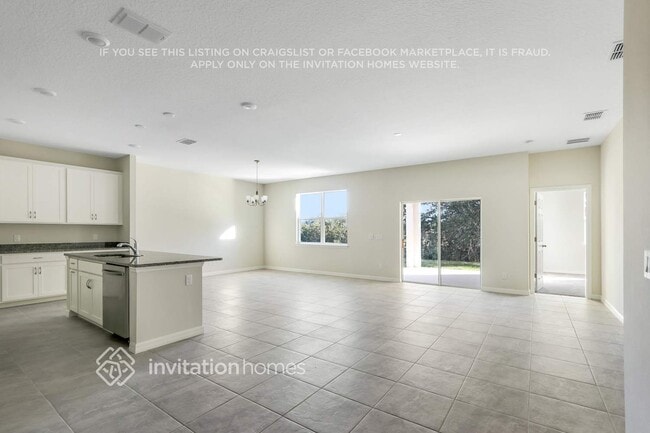 4924 Autumn Ridge Dr