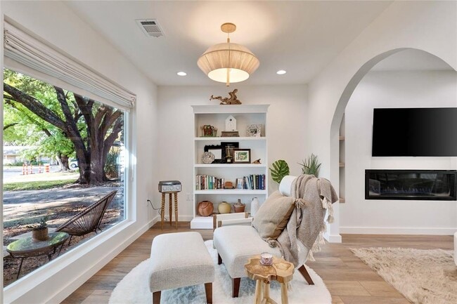 Photo - 2108 Wooten Dr