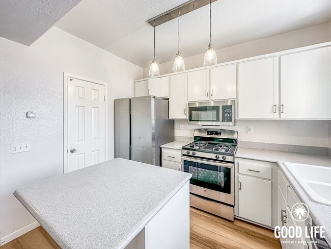 Photo - SD: Stunning 3BD/2.5BA Townhome in Imperial Beach with Ocean Views, Rooftop Patio & In-Unit Laundry