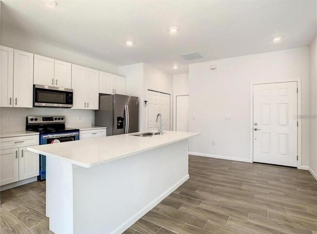 Photo - 17000 SW 41st Ct