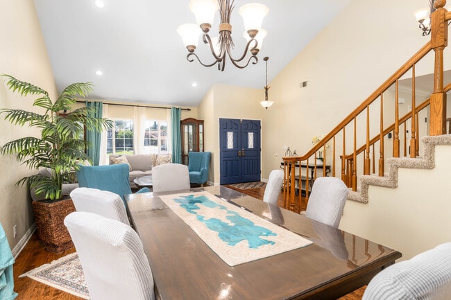 Photo - 2286 Willow Ave