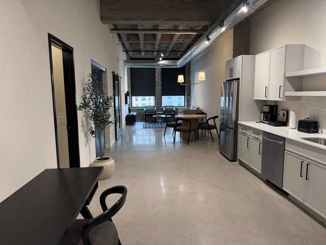 Building Photo - 1111 3rd Ave S Unit SI ID1511915P