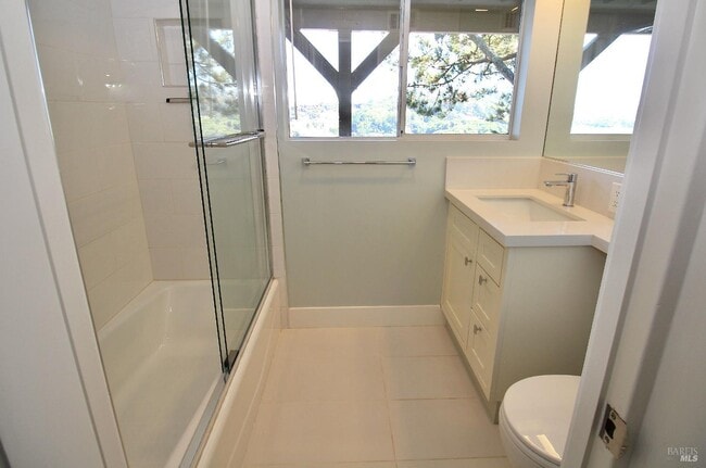 Photo - 201 Cleveland Ct