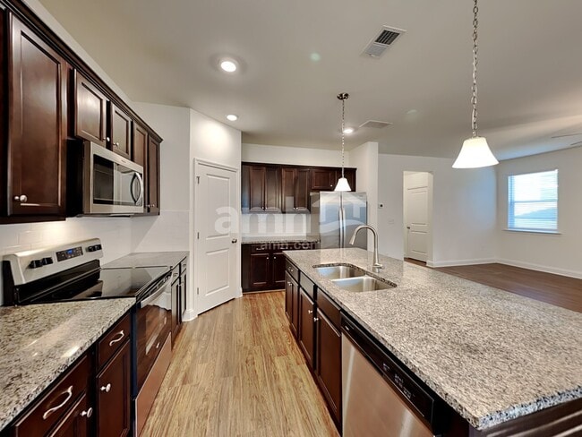 Photo - 225 Rivulet Dr