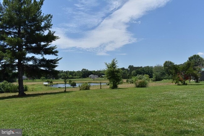 Photo - 4055 Ringwood Rd