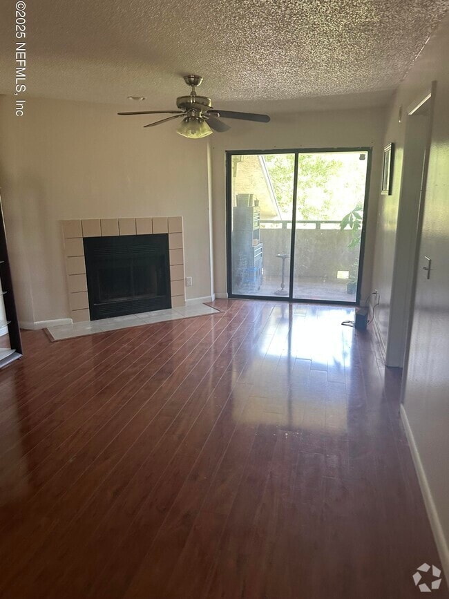 Building Photo - 5615 San Juan Ave Unit 409 Rental