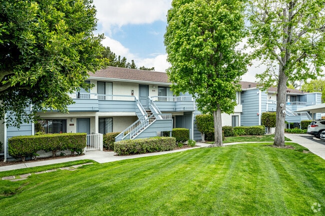 Imagen alternativa de la comunidad - Pacific Pointe Apartments