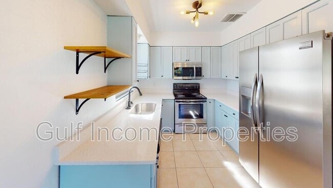 Photo - 2200 Floyd St