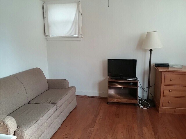 Photo - 216 1/2 1st Street Unit 1