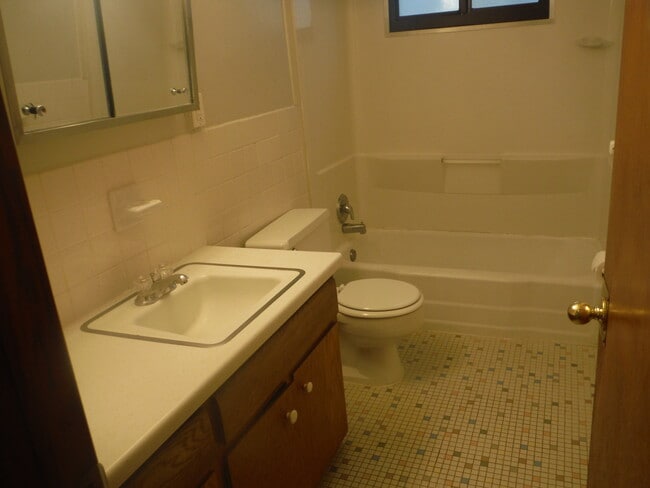 Photo - Buron Circle Apartments