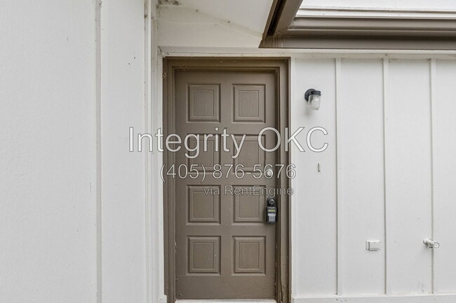 Photo - 8514 Candlewood Dr