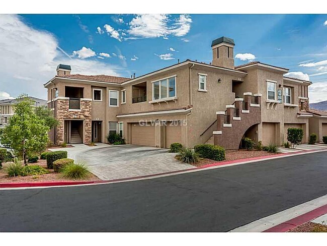 Gorgeous 2 Bedroom 2 Bayh w/ attached Doub... - Gorgeous 2 Bedroom 2 Bayh w/ attached Doub... Casa