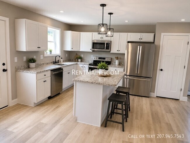 Building Photo - 34 Firefly Ln