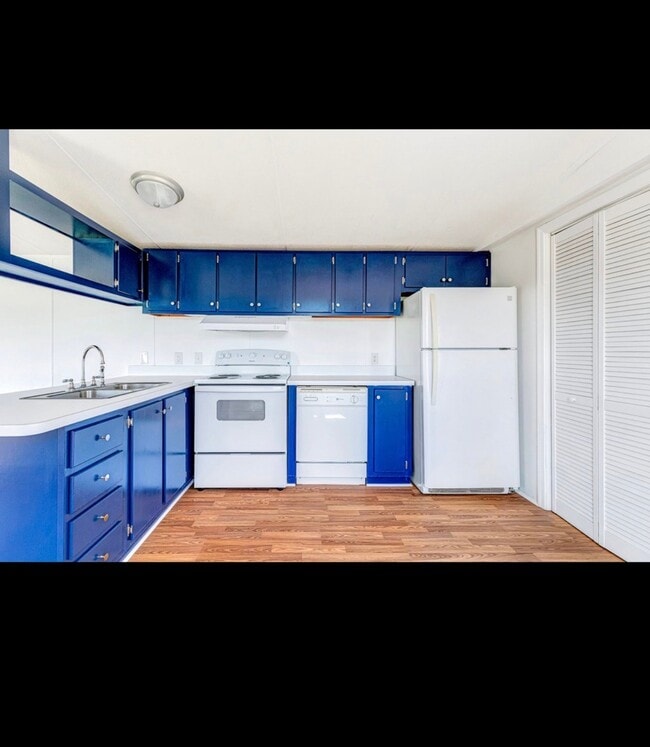 Photo - 640 Ridge Rd