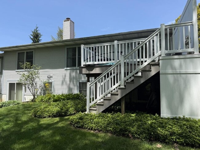 Photo - 596 Forest Creek Dr