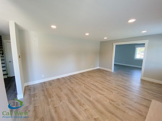 Photo - 4119 Wilkie Ct